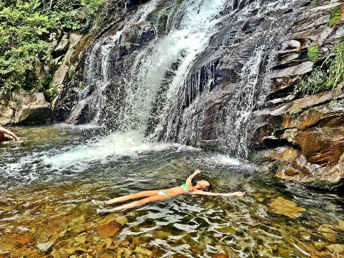 Cachoeira Dos Borges Cabanas E Parque Praia Grande  Guest house